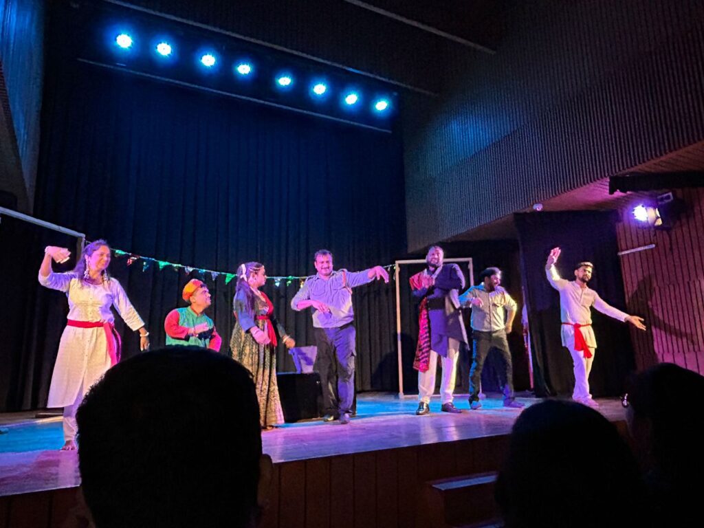 saiyan bhaye kotwal play in new delhi